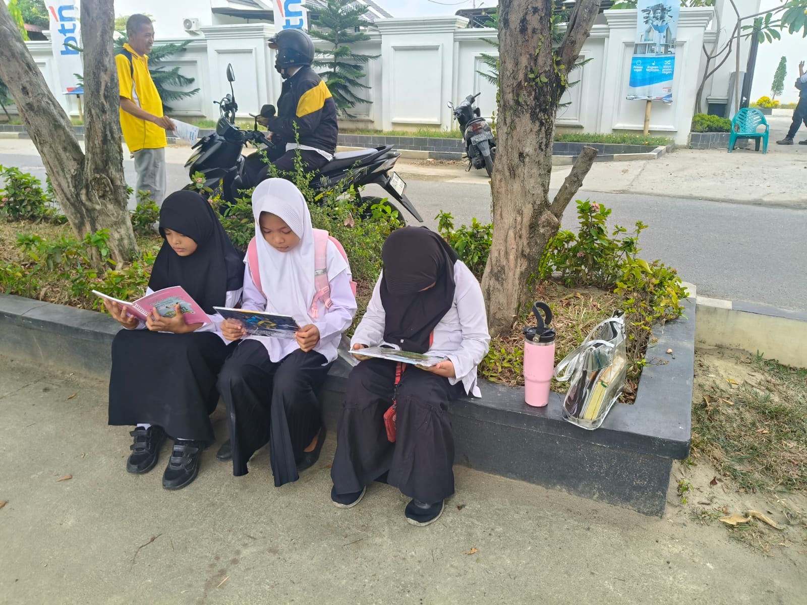 Taman Literasi Bacaan Anak-Anak