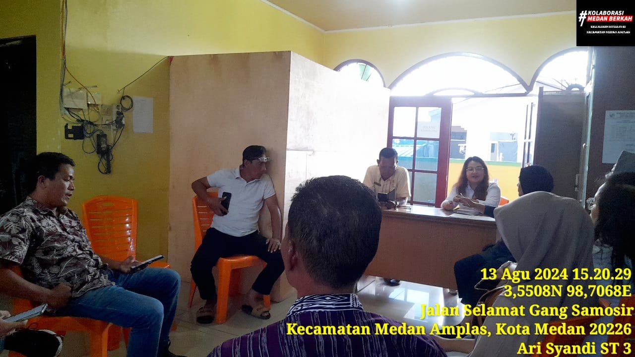 Rapat Kelurahan Cantik Sitirejo III